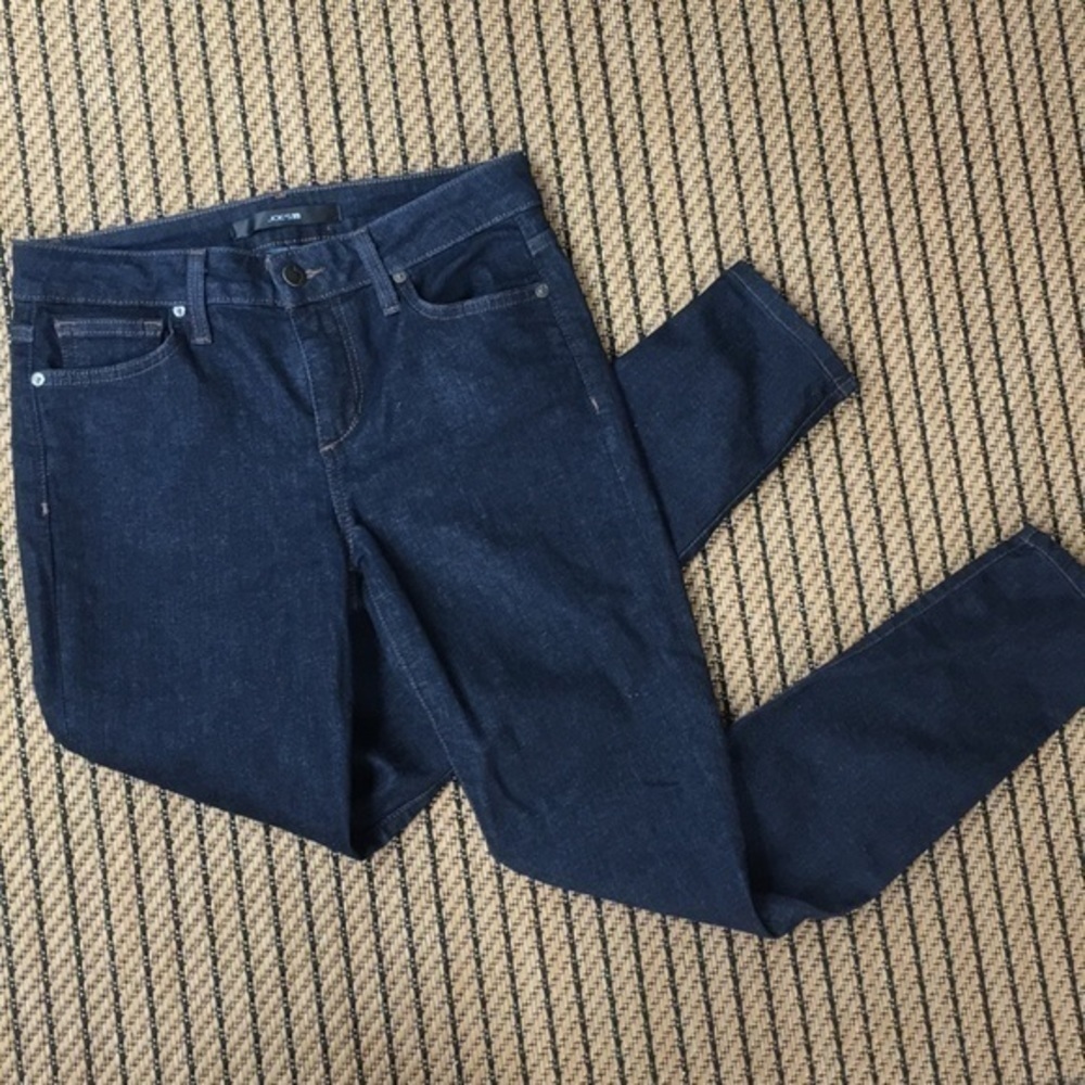 Joe’s dark denim skinny jeans - Picture 2 of 3